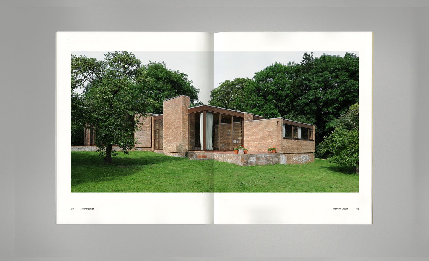 On Intricacy: The Work of John Munier Architect